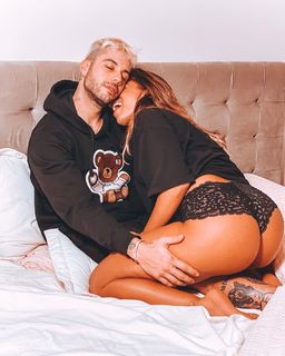 Anitta feet photo thumbnail