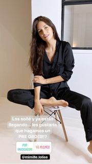 Zaira Nara feet photo thumbnail
