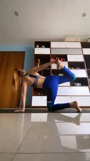 Yoseline Hoffman feet photo thumbnail