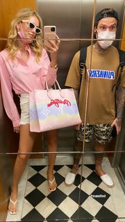 Chiara Ferragni feet photo thumbnail