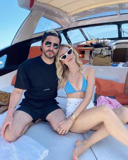 Chiara Ferragni feet photo thumbnail