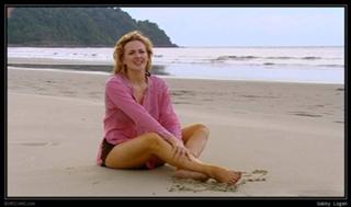 Gabby Logan feet photo 2