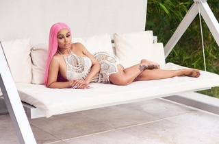 Blac Chyna feet photo thumbnail
