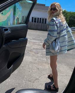 Elsa Hosk feet photo thumbnail