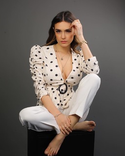 Eva Murati feet photo 3