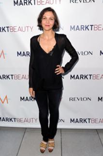 Maggie Gyllenhaal feet photo thumbnail