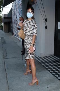 Jordana Brewster feet photo thumbnail