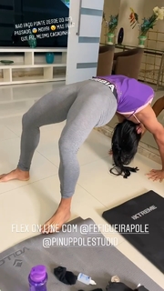 Gracyanne Barbosa feet photo thumbnail