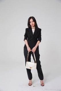 Angelababy feet photo thumbnail