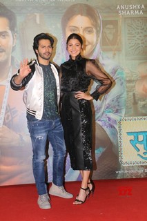 Anushka Sharma feet photo thumbnail