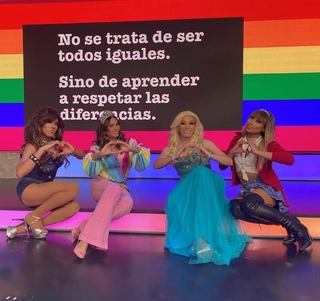 Galilea Montijo feet photo thumbnail