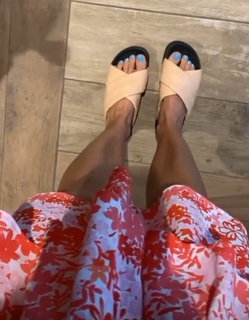 Paulina Sykut feet photo thumbnail