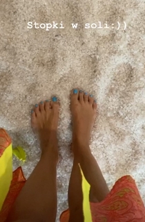 Paulina Sykut feet photo thumbnail