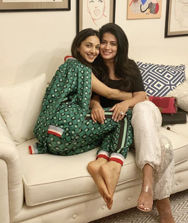 Kiara Advani feet photo thumbnail