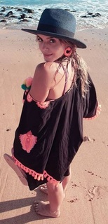 Giovanna Lancellotti feet photo thumbnail