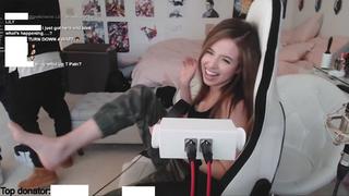Imane Pokimane Anys feet photo thumbnail