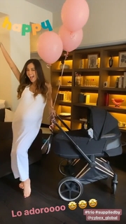 Giorgia Palmas feet photo thumbnail