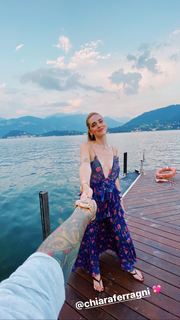 Chiara Ferragni feet photo thumbnail