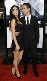 Megan Fox feet photo thumbnail
