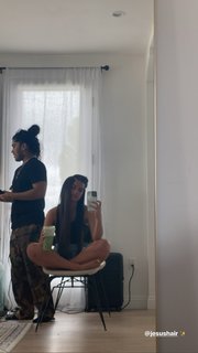 Addison Rae feet photo thumbnail