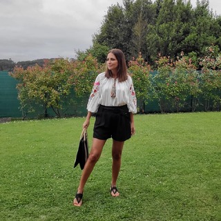 Paula Echevarría feet photo thumbnail