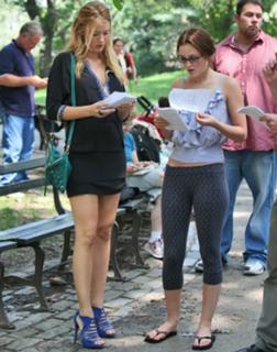 Blake Lively feet photo thumbnail