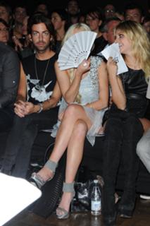 Lindsay Lohan feet photo thumbnail