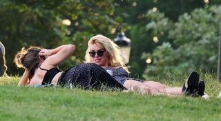 Lily James feet photo thumbnail