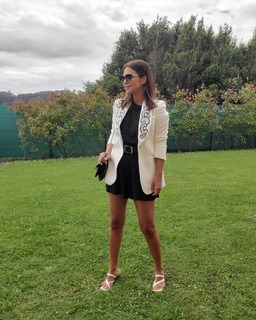 Paula Echevarría feet photo thumbnail