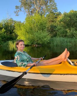 Anna Mucha feet photo thumbnail