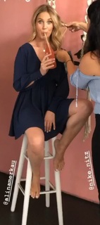 Alina Merkau feet photo thumbnail