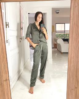 Zaira Nara feet photo thumbnail
