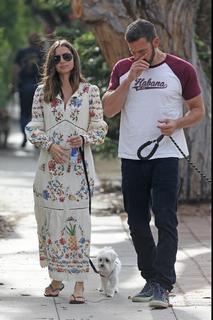 Ana de Armas feet photo thumbnail