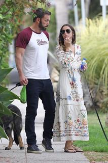 Ana de Armas feet photo thumbnail