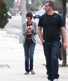 Selena Gomez feet photo thumbnail