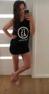 Karolina Kowalkiewicz feet photo thumbnail