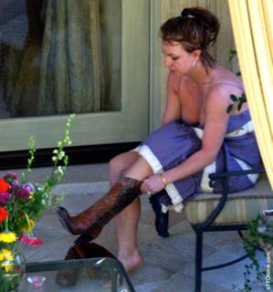 Britney Spears feet photo thumbnail