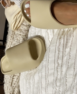 Draya Michele feet photo thumbnail