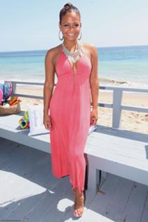 Christina Milian feet photo thumbnail