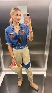 Chiara Ferragni feet photo thumbnail