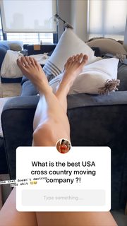Amanda Cerny feet photo thumbnail