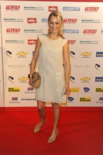 Nova Meierhenrich feet photo thumbnail