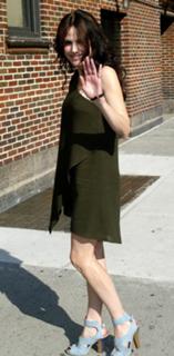 Mary-Louise Parker feet photo thumbnail