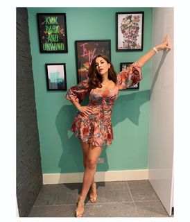 Imogen Thomas feet photo thumbnail