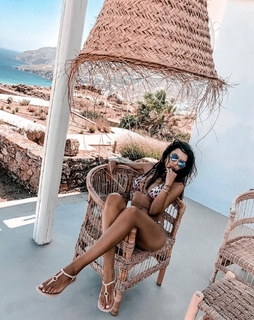 Natalia Siwiec feet photo thumbnail