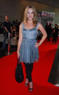 Annika Kipp feet photo 2