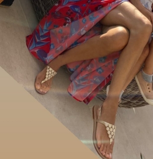 Veronica Maya feet photo thumbnail