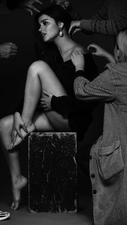 Maite Perroni feet photo thumbnail