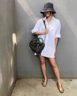 Jamie Chung feet photo thumbnail