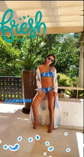 Paula Echevarría feet photo thumbnail